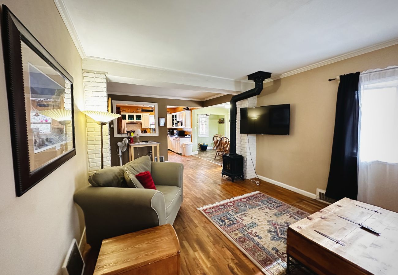 House in Red Lodge - Maverick's Corner