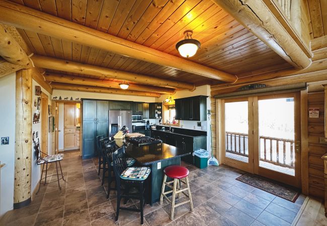 Cabin in Red Lodge - Palisade Pines