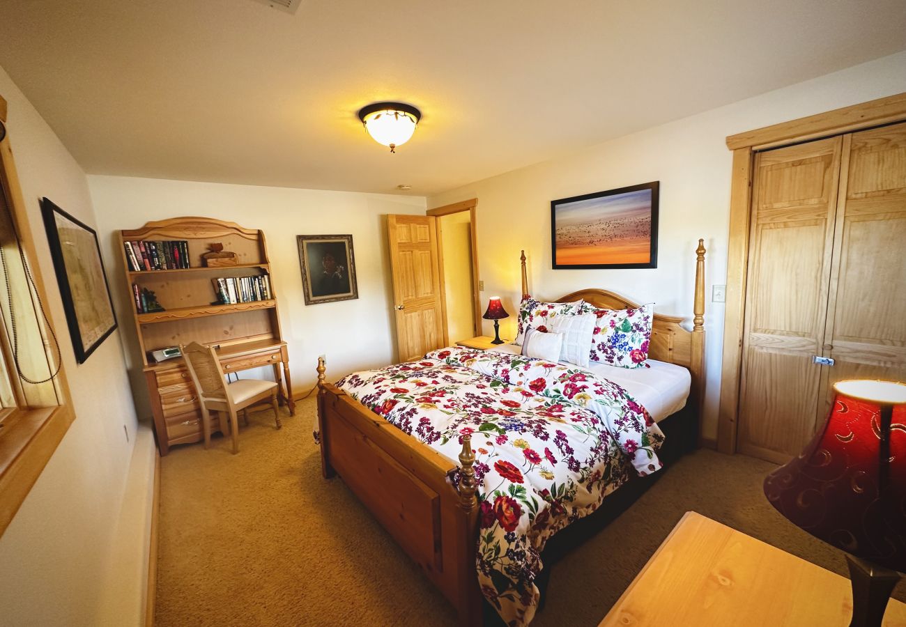 Cabin in Red Lodge - Palisade Pines