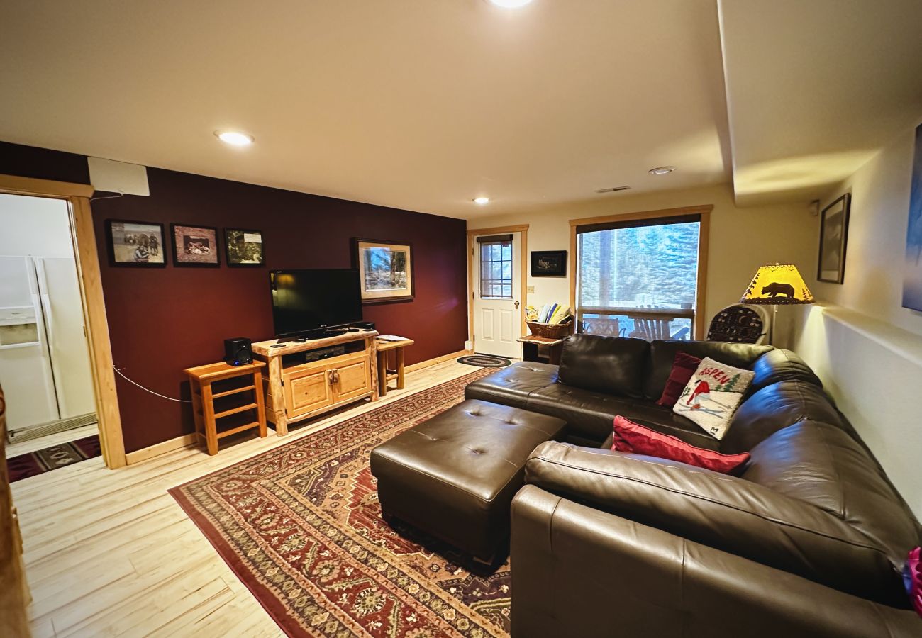 Cabin in Red Lodge - Palisade Pines